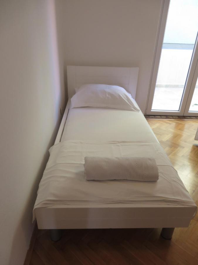 Apartments Tonka Pakoštane Eksteriør billede