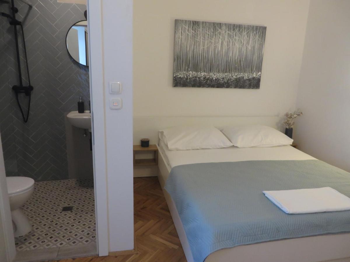 Apartments Tonka Pakoštane Eksteriør billede