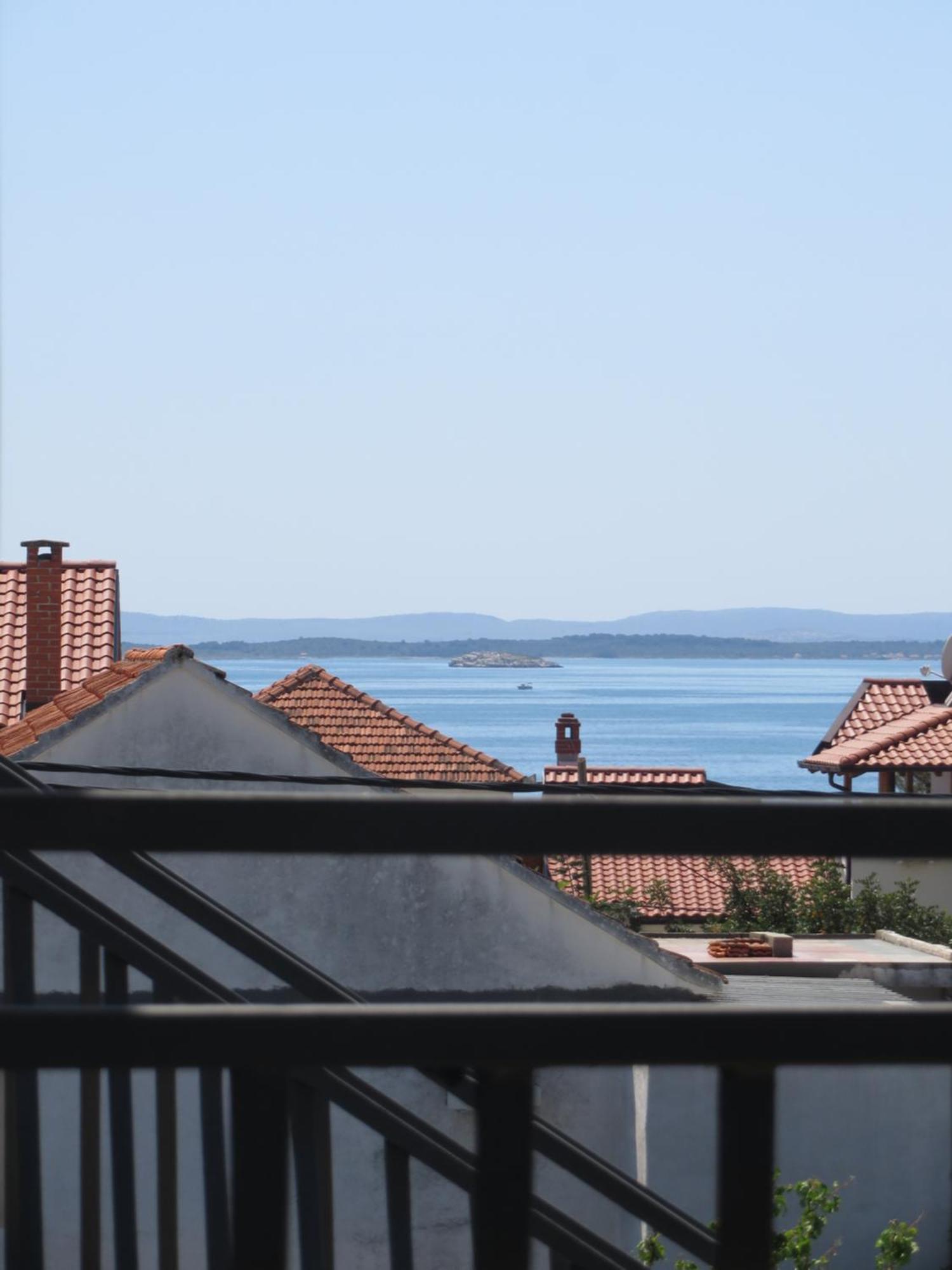 Apartments Tonka Pakoštane Eksteriør billede
